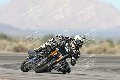 media/Jan-15-2026-Racers Edge (Thu) [[dfebeb70ab]]/2-A Group/Session 3 (Turn 16)/